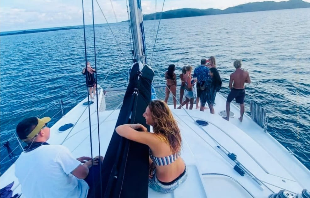 Venti Venti – Private Sailing Catamaran Tour