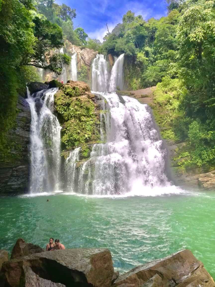 Nauyaca Waterfalls & Hiking Tour